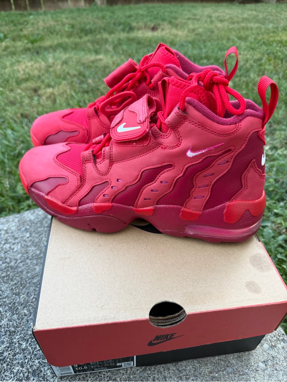 Nike Air DT “Love letter to Connie”